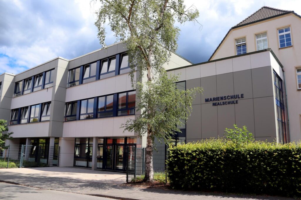 Jugendgemeinschaftswerk Hamm Ggmbh Möbelshop & Werkstatt Über uns - Marienschule Hamm